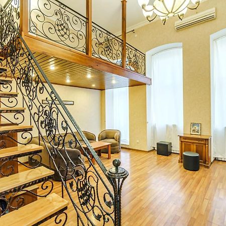 Nizami Street 2 Room Luxe House Баку Екстериор снимка