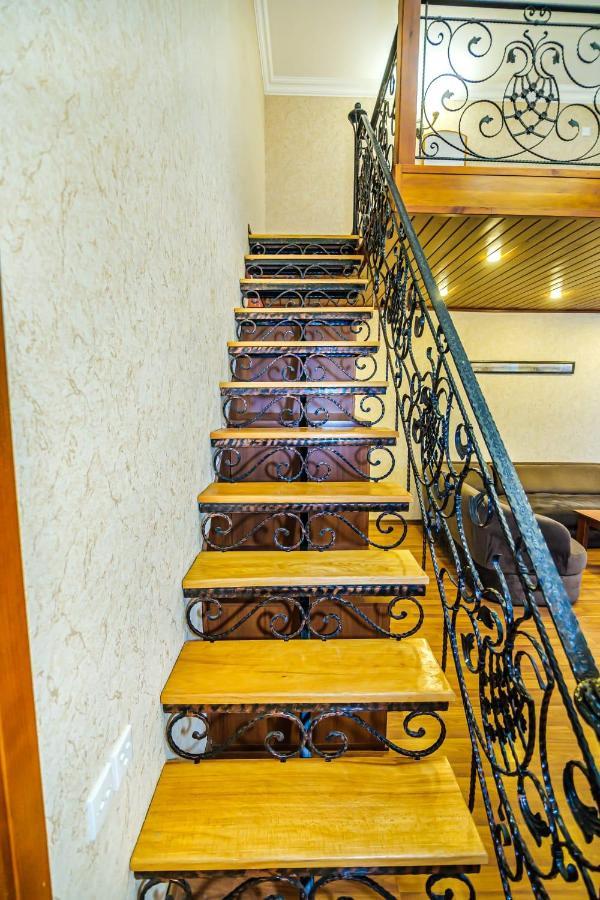 Nizami Street 2 Room Luxe House Баку Екстериор снимка