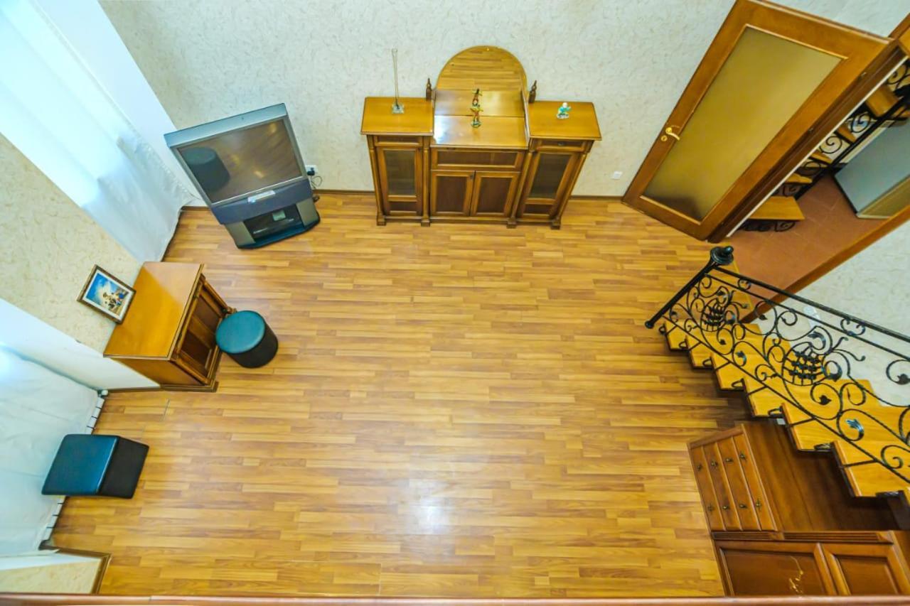 Nizami Street 2 Room Luxe House Баку Екстериор снимка