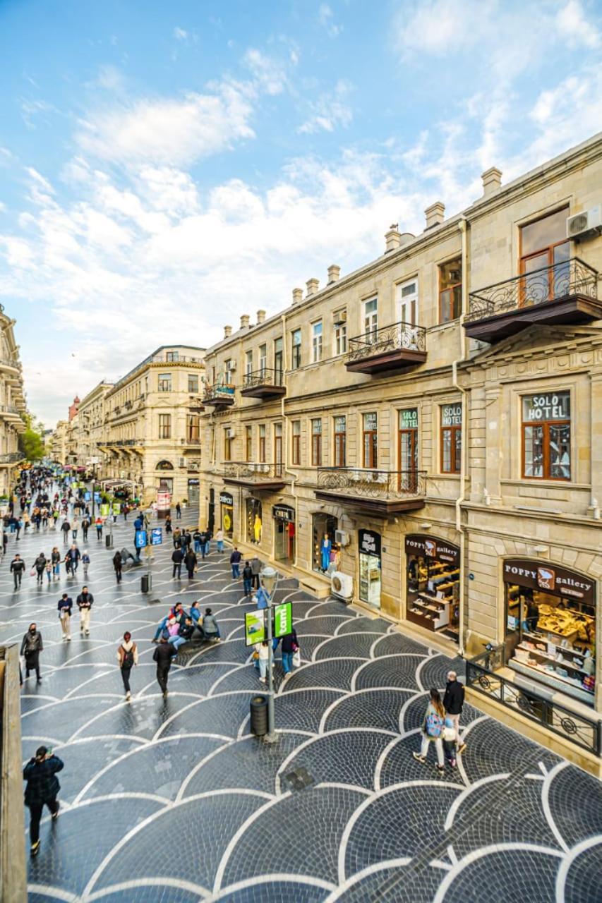 Nizami Street 2 Room Luxe House Баку Екстериор снимка